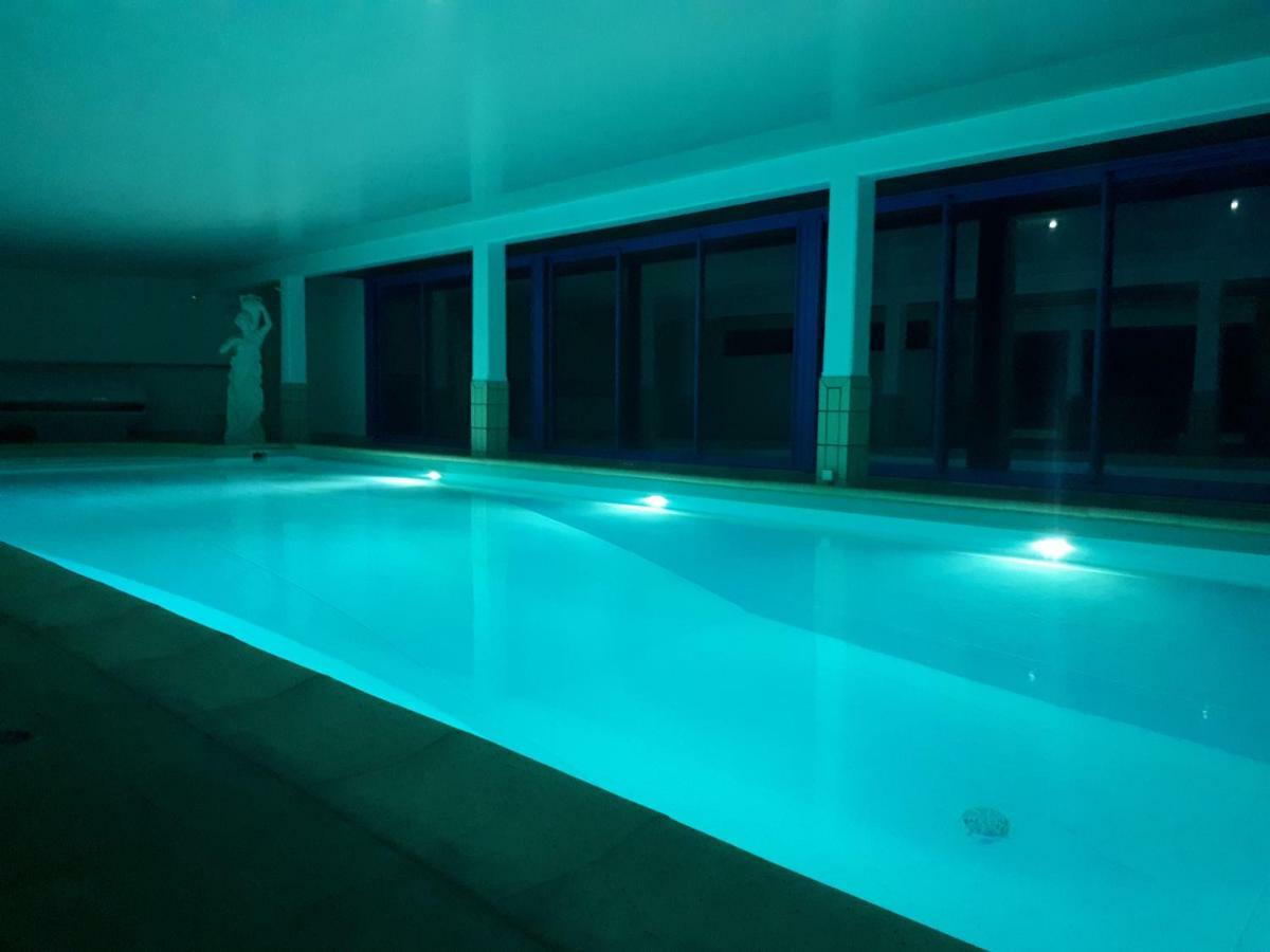 Le Manoir De La Mantille Caudry Exteriér fotografie