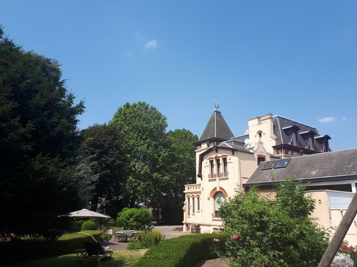 Le Manoir De La Mantille Caudry Exteriér fotografie